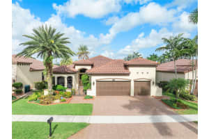 4060 NW 87th Ave, Cooper City, FL 33024 Sold 01/16/25