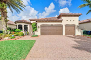 4060 NW 87th Ave, Cooper City, FL 33024 Sold 01/16/25