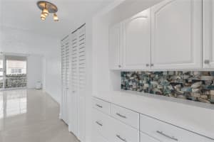 2841 Somerset Dr 311, Lauderdale Lakes, FL 33311 Sold 09/19/24