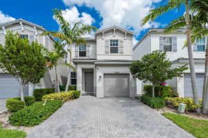 4743 NW 48th Ter, Tamarac, FL 33319 Sold 11/18/24