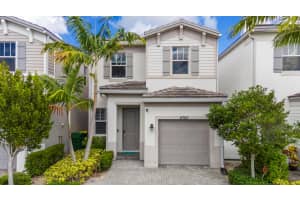 4743 NW 48th Ter, Tamarac, FL 33319 Sold 11/18/24