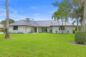 15580 Cedar Bluff Pl, Wellington, FL 33414 Sold 10/03/24