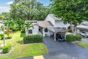 1895 Deer Creek Wildwood Ln N 1895, Deerfield Beach, FL 33442 Sold 10/16/24