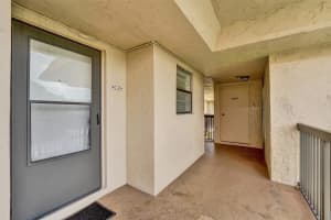 200 Jacaranda Country Club Dr 2c, Fort Lauderdale, FL 33324 Sold 10/01/24