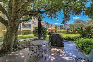 6731 Cypress Rd 210, Plantation, FL 33317 Sold 10/15/24