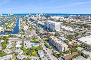 1050 SE 15th St 200, Fort Lauderdale, FL 33316 Sold 01/02/25