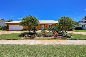 680 SW 75, Plantation, FL 33317 Sold 12/15/24