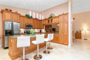 702 Deer Creek North Shore Dr 702, Deerfield Beach, FL 33442 Sold 08/29/24