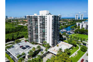 3375 N Country Club Dr 709, Miami, FL 33180 Sold 09/16/24