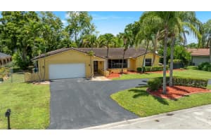 2605 NW 114th Ave, Coral Springs, FL 33065 Sold 12/17/24