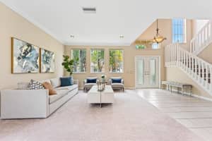 700 Heritage Way, Weston, FL 33326 Sold 10/09/24