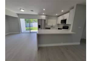 9201 SW 51, Cooper City, FL 33328 Sold 09/27/24