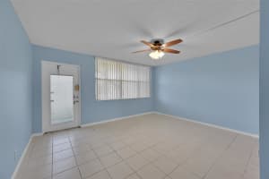 9121 Sunrise Lakes Blvd 113, Sunrise, FL 33322 - MLS#F10453538