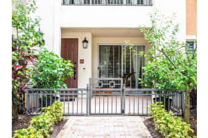 2955 NW 126th Ave 101, Sunrise, FL 33323 Sold 10/18/24