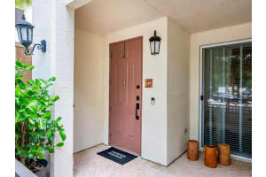 2955 NW 126th Ave 101, Sunrise, FL 33323 Sold 10/18/24