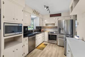 360 NW 49th Ave, Plantation, FL 33317 Sold 10/16/24