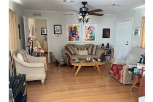 8517 SW 16th St, Davie, FL 33324 Sold 10/04/24