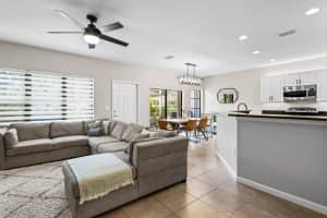 4753 Cypress St 4753, Coconut Creek, FL 33073 Sold 11/19/24