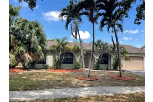 5005 SW 104th Ave, Cooper City, FL 33328 Sold 01/06/25