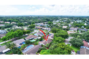 5005 SW 104th Ave, Cooper City, FL 33328 Sold 01/06/25