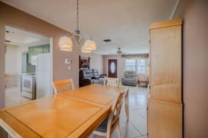 5405 NW 49th ter, Tamarac, FL 33319 Sold 09/06/24