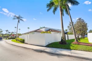 602 SW 158th Ter, Pembroke Pines, FL 33027 Sold 10/21/24