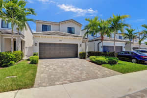 240 NW 36th Ave, Pompano Beach, FL 33069 Sold 10/10/24