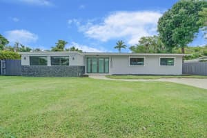 2800 NE 10th Ave, Wilton Manors, FL 33334 Sold 10/11/24