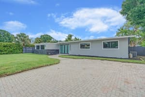 2800 NE 10th Ave, Wilton Manors, FL 33334 Sold 10/11/24