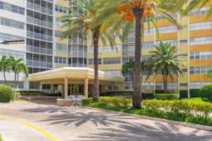 100 Golden Isles Dr 408, Hallandale Beach, FL 33009 Sold 08/28/25