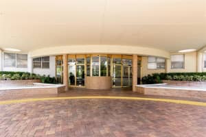 100 Golden Isles Dr 408, Hallandale Beach, FL 33009 Sold 08/28/25