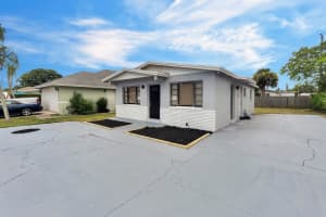 959 W 4th St, Riviera Beach, FL 33404 Sold 09/12/24