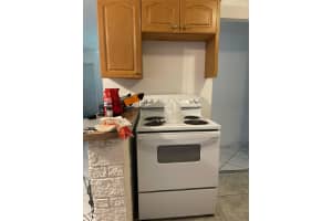 672 NW 20th Ct, Pompano Beach, FL 33060 Sold 07/18/25