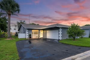 8822 NW 75th Ct, Tamarac, FL 33321 Sold 09/25/24
