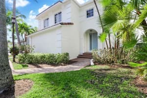 20970 NE 30th Pl, Aventura, FL 33180 Sold 09/30/24