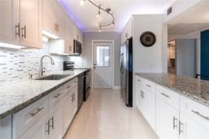 3300 N Palm Aire Dr 910, Pompano Beach, FL 33069 Sold 03/10/25