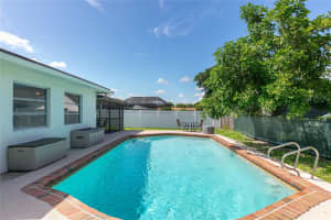 3760 NW 108th Dr, Coral Springs, FL 33065 Sold 02/07/25