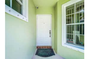 2736 Arrowwood Ct, Davie, FL 33328 Sold 09/09/24