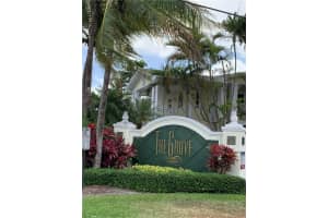 2660 NE 8th Ave 210, Wilton Manors, FL 33334 Sold 10/18/24