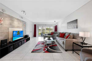 2751 N Palm Aire Dr 102, Pompano Beach, FL 33069 - MLS#F10454219