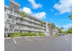 103 ROYAL PARK DR 2D, Oakland Park, FL 33309 Sold 11/14/24