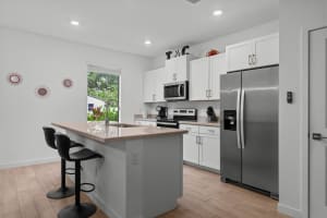 407 NW 17 St 407, Fort Lauderdale, FL 33311 Sold 09/05/24