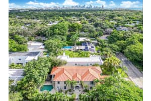 3185 WASHINGTON ST, Coconut Grove, FL 33133 Sold 04/21/25