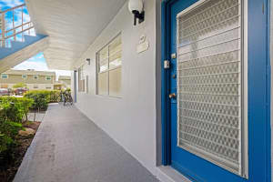 695 Flanders O 695, Delray Beach, FL 33484 Sold 10/02/24
