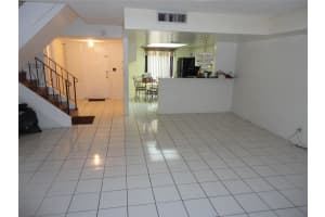 2739 NW 47th Ln 2739, Fort Lauderdale, FL 33313 Sold 09/12/24