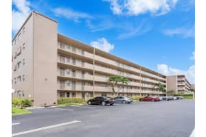5100 Washington St 104, Hollywood, FL 33021 Sold 10/04/24