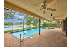 426 Deer Creek Woodlake Ln, Deerfield Beach, FL 33442 Sold 11/15/24