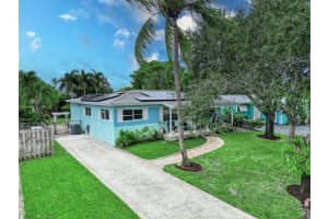 1632 SE 1st St, Pompano Beach, FL 33060 Sold 11/05/24