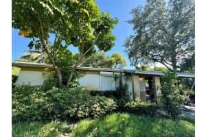 716 NW 19th St, Fort Lauderdale, FL 33311 Sold 12/31/24