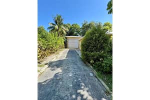 716 NW 19th St, Fort Lauderdale, FL 33311 Sold 12/31/24